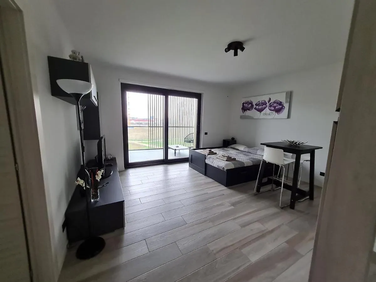 Grazioso Monolocale Milano Apartment Italy